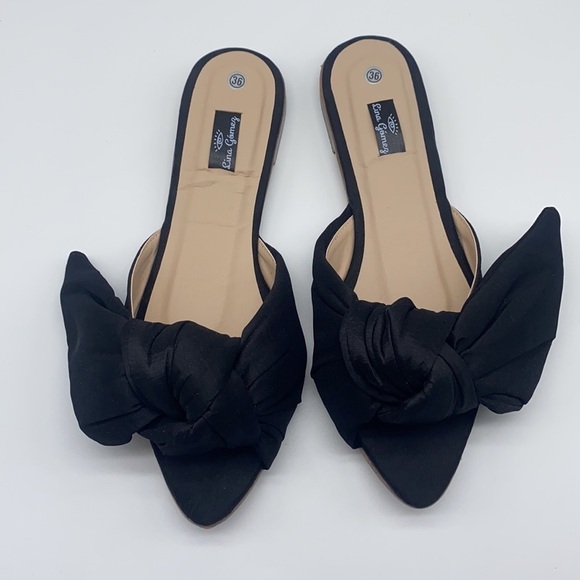 Lina Gomez - Black Fabric Open Toe Knot Bow Sandal Size 36 - Picture 2 of 14